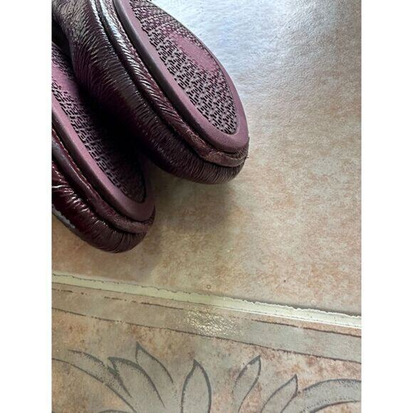 Tory Burch Travel T Ballet - Crinkle‎ in Oxblood size 7.5 M - Picture 11 of 12